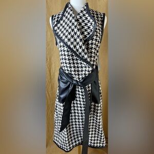 Fox Black and White Houndstooth Cardigan